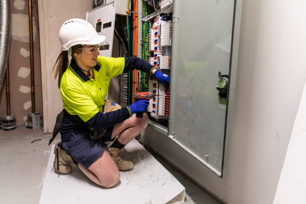Best Affordable Electrician  in Southwood Acres, CT